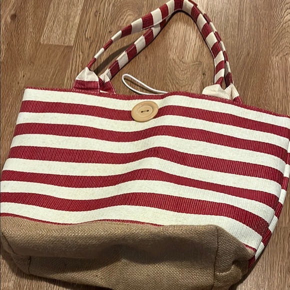 NEW Raffia Striped Red and Cream Tote Bag - Picture 1 of 6